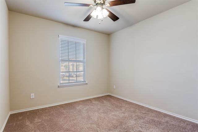 Building Photo - 1056 Decker Dr