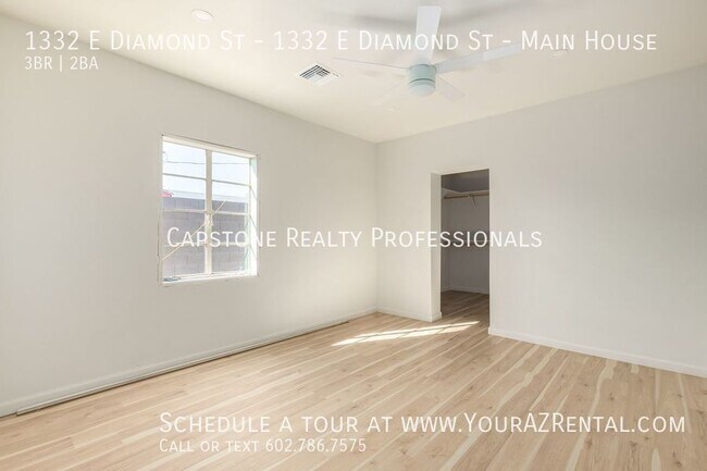 Building Photo - 1332 E Diamond St