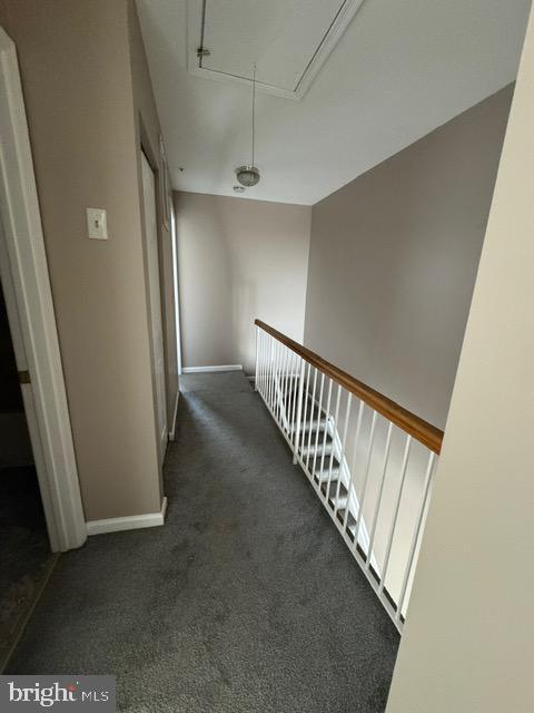 Building Photo - 2459 Wentworth Dr