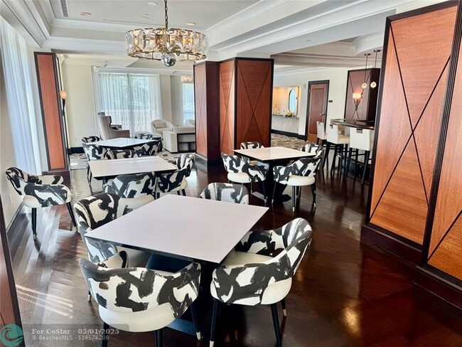 Building Photo - 610 W Las Olas Blvd