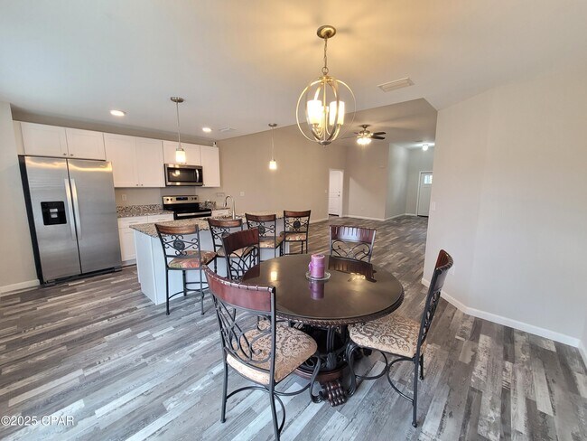 Building Photo - 1220 Mississippi Ave