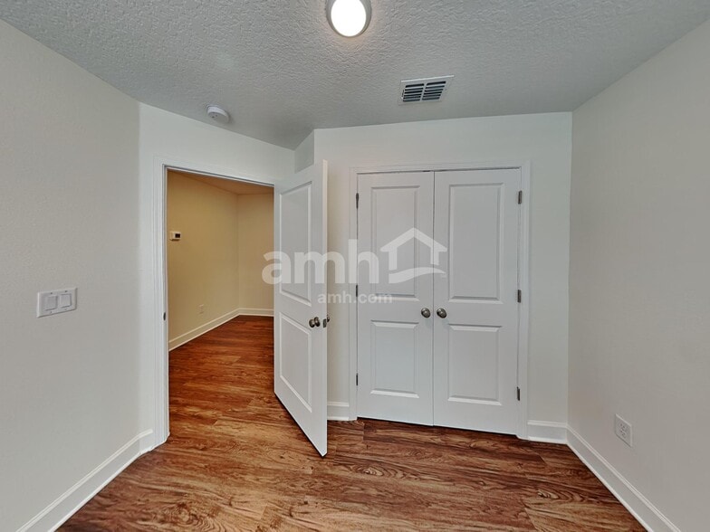 Building Photo - 2858 Alanas Mdw Wy