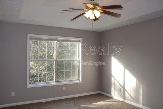 Building Photo - 508 Jarrett Ct