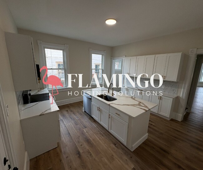 Building Photo - 33 Perrine St