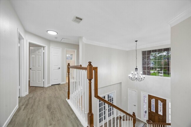 Building Photo - 23107 Lodgepoint Dr