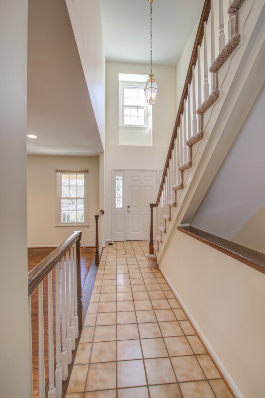 Building Photo - 7403 Crestberry Ln