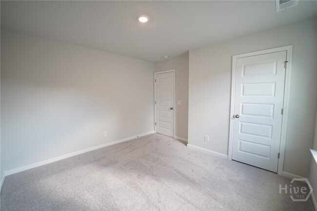 Building Photo - 128 Amethyst Dr