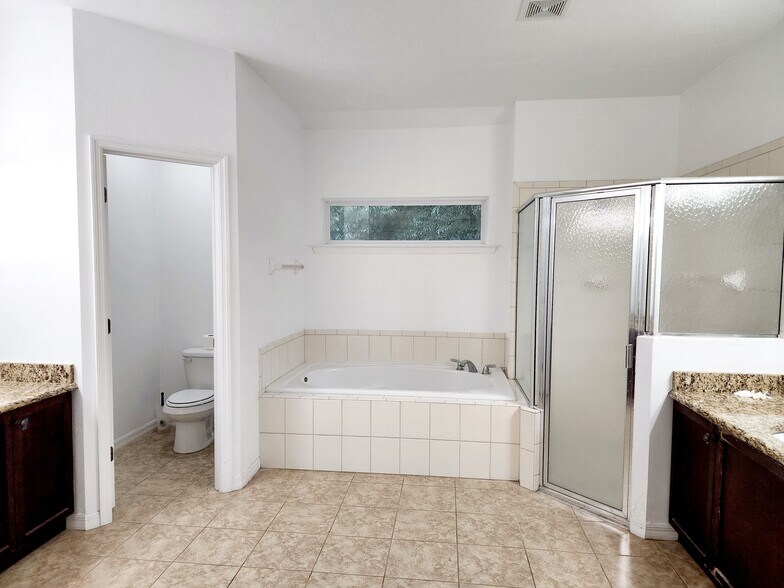 Master bathroom# 2 - 8184 SW 73rd Ln