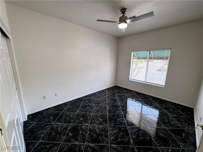 Primary Photo - 11000 McKendrec Ct