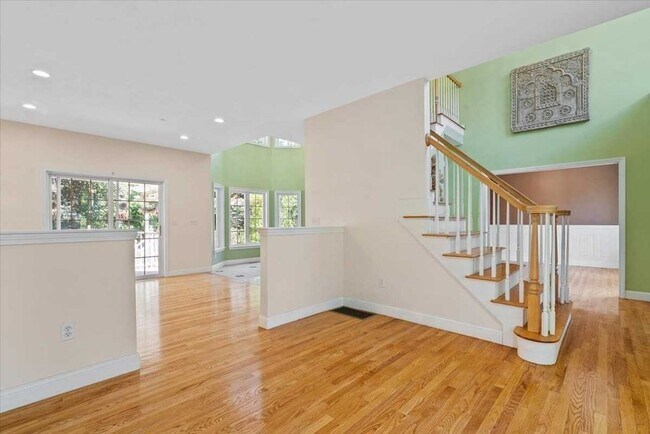 Building Photo - 89 Boulder Hill Dr