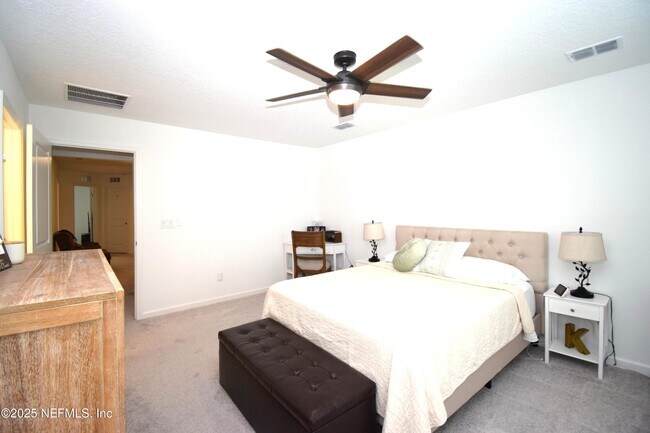 Building Photo - 6834 Golden Monarch Ave