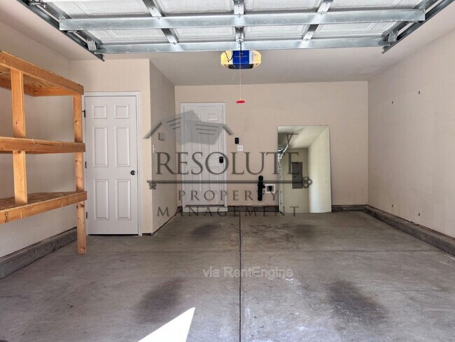 Building Photo - 3839 Cary Glen Blvd