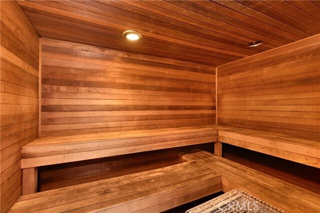 Building Photo - 5096 Tortuga Dr