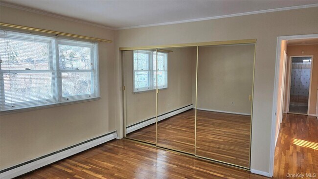 Building Photo - 1 Elvira Ct