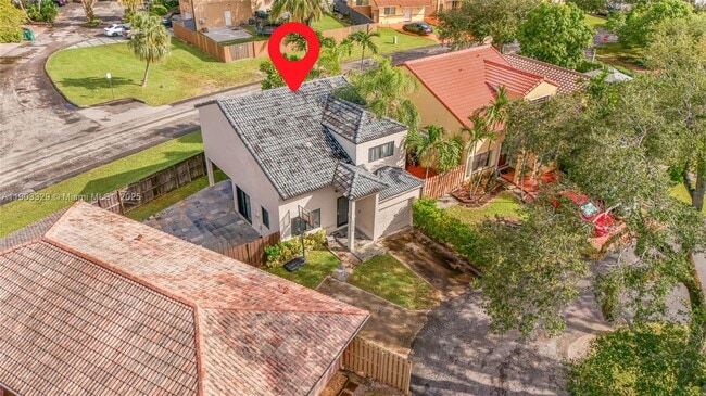 Building Photo - 11335 SW 74th Ln