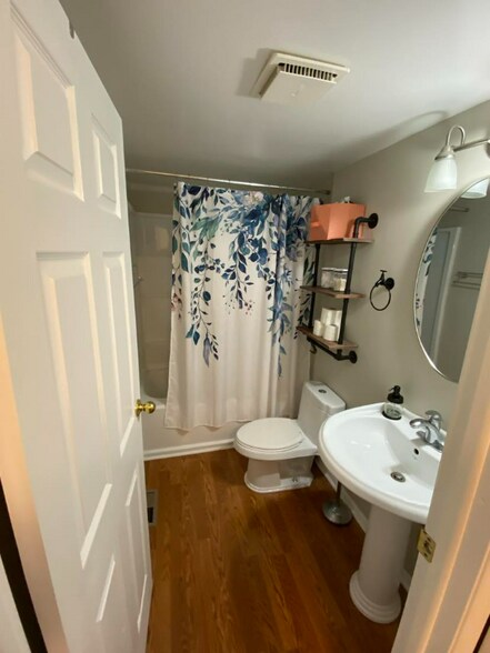 Building Photo - 8289 Wold Den Ct