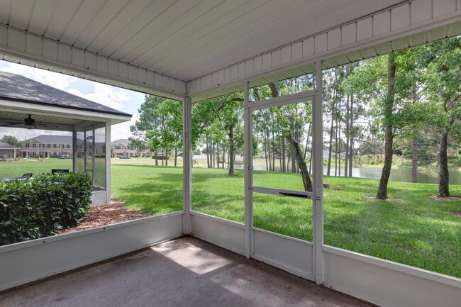 Building Photo - FOR RENT AND READY FOR IMMEDIATE OCCUPANCY! STUNNING LAKE VIEWS • 3 BEDROOMS • 2.5 BATHROOMS • AT...