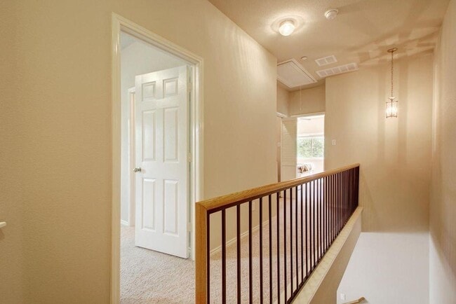 Building Photo - 1310 W Parmer Ln