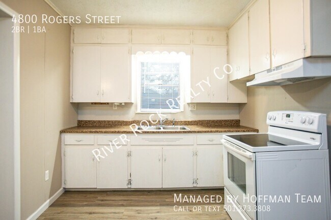 Building Photo - 4800 Rogers St