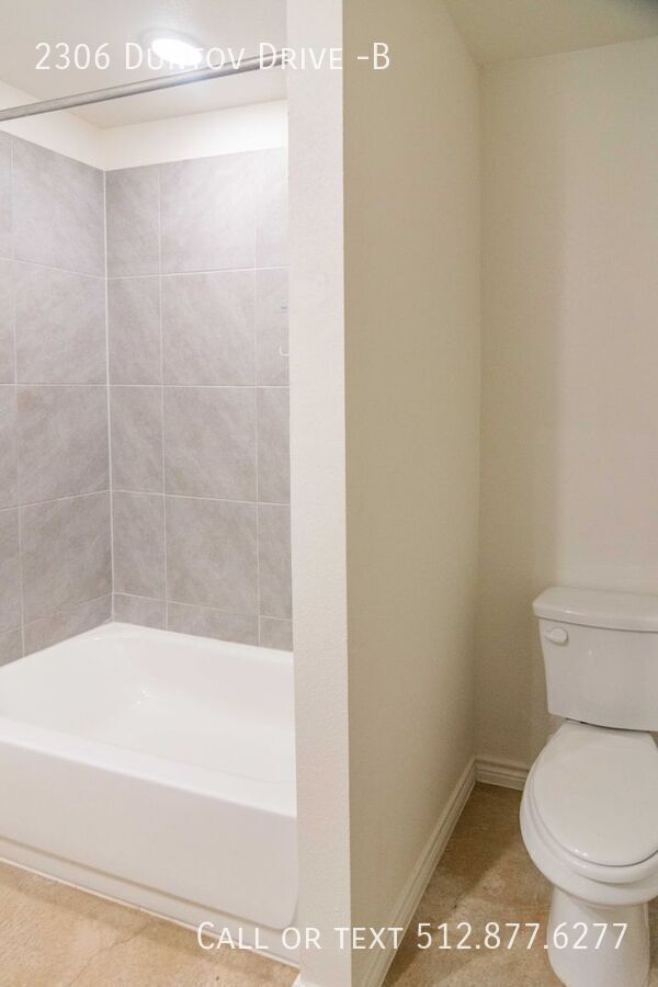 Building Photo - 2306 Duntov Dr