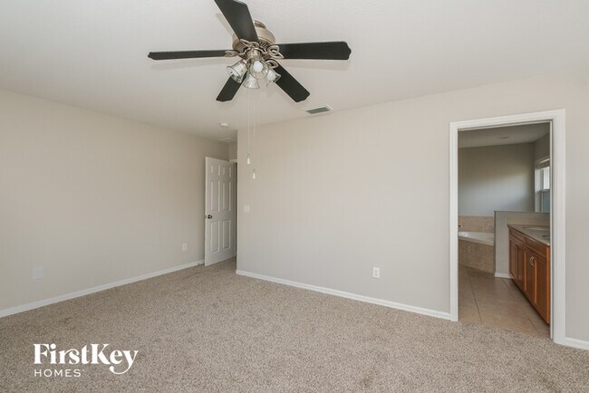 Building Photo - 4309 Ocala Terrace
