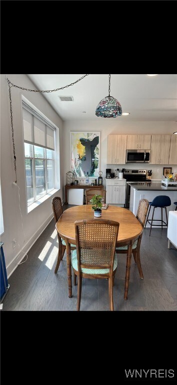 Building Photo - 1020 Elmwood Ave