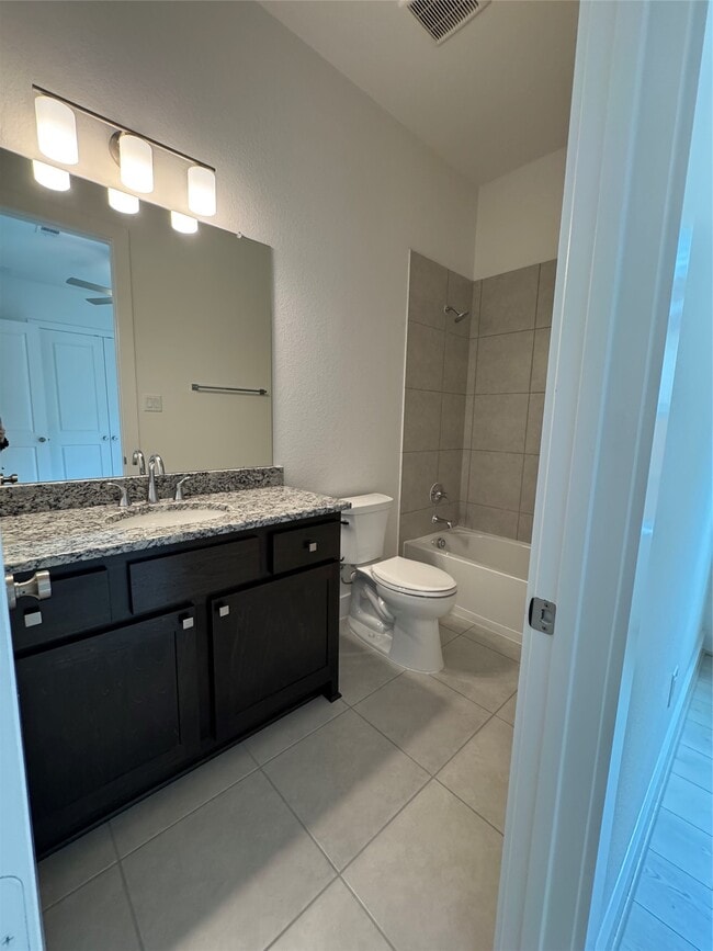 Building Photo - 7259 Stillmeadow Grv Dr