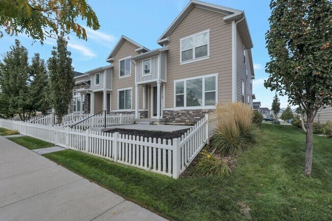 Building Photo - Beautiful Row End Townhouse w 2 car attached