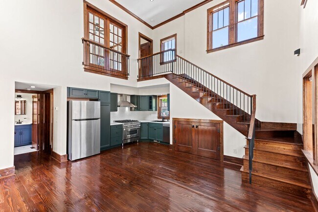 Building Photo - Beautiful 2 Bedroom 2 Bathroom Near Down Town Loveland