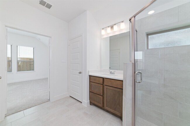 Building Photo - 31019 Star Gazer Rd