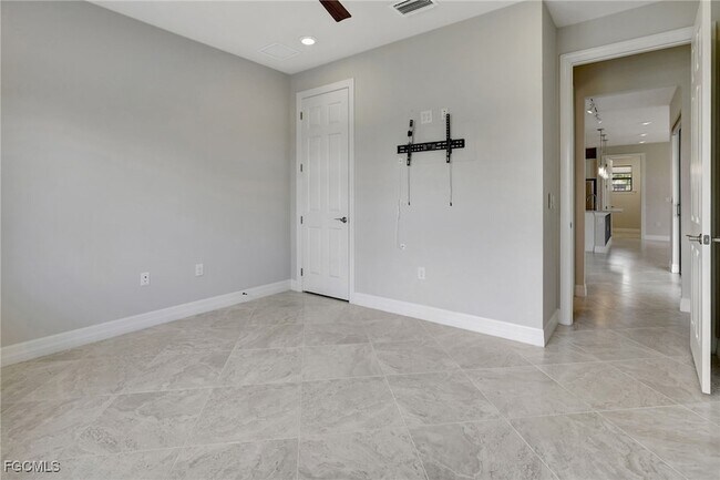Building Photo - 11752 Bowes Cir