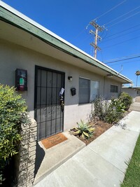 Building Photo - 3234