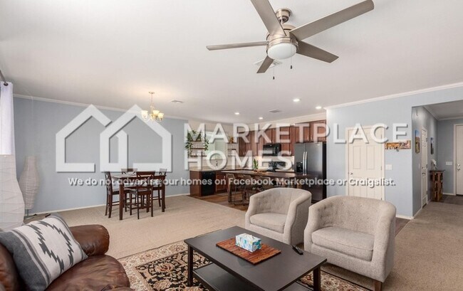 Building Photo - 5309 S 18th Pl