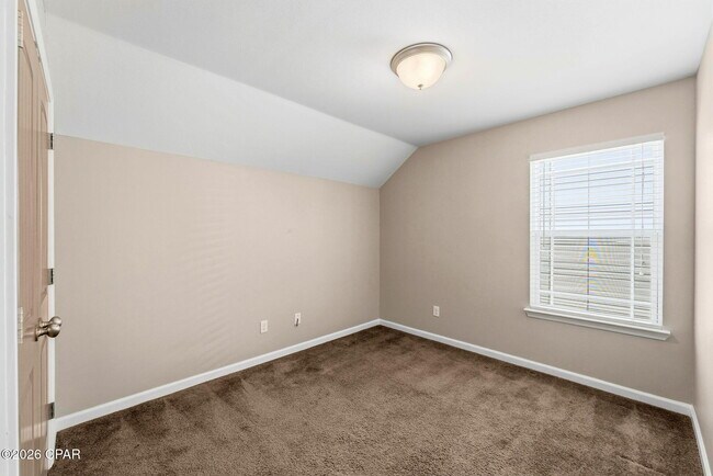 Building Photo - 3709 Tiki Dr