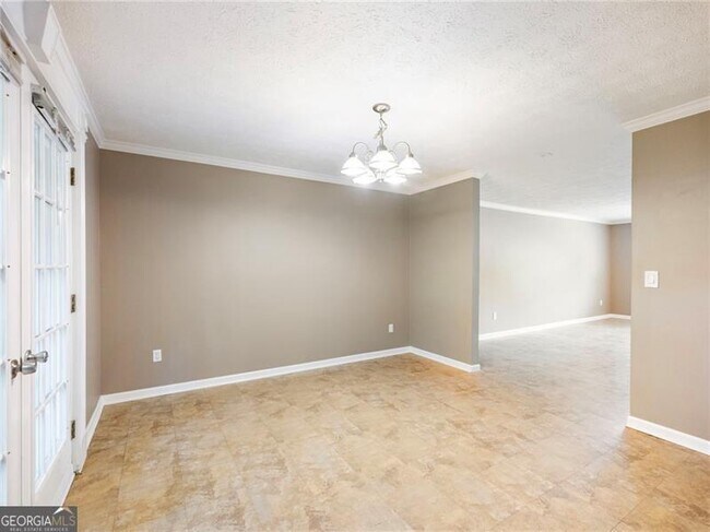 Building Photo - 115 Biscayne Dr NW