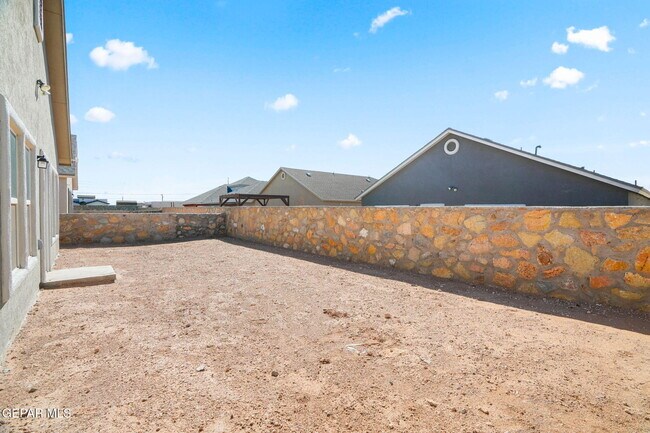 Building Photo - 13932 Sky Harbor Ave