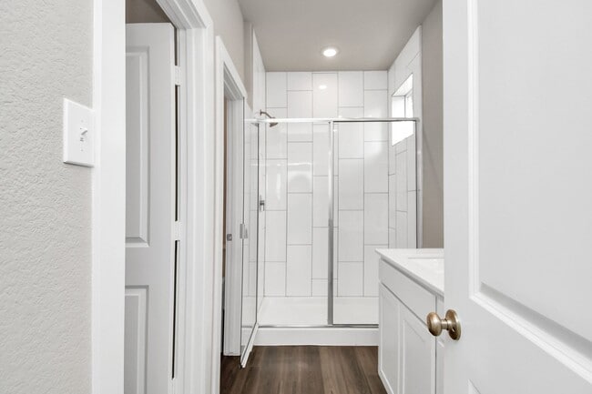 Building Photo - Beech