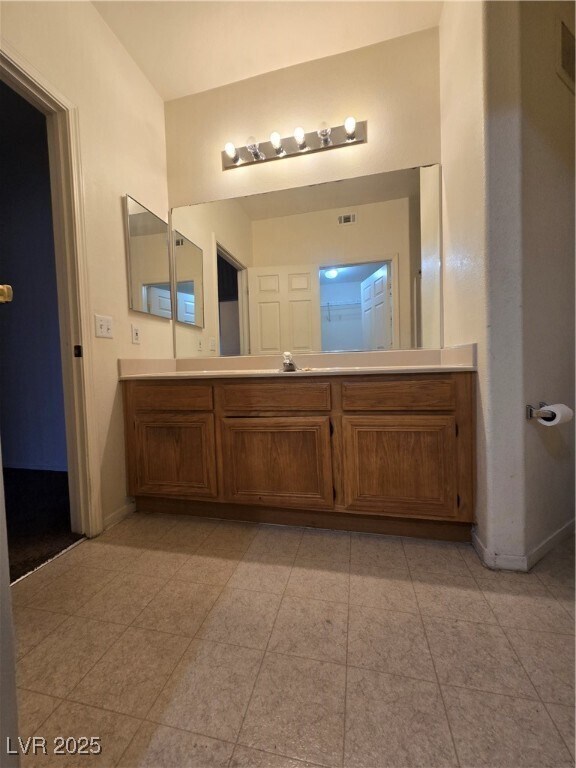 Building Photo - 7123 S Durango Dr