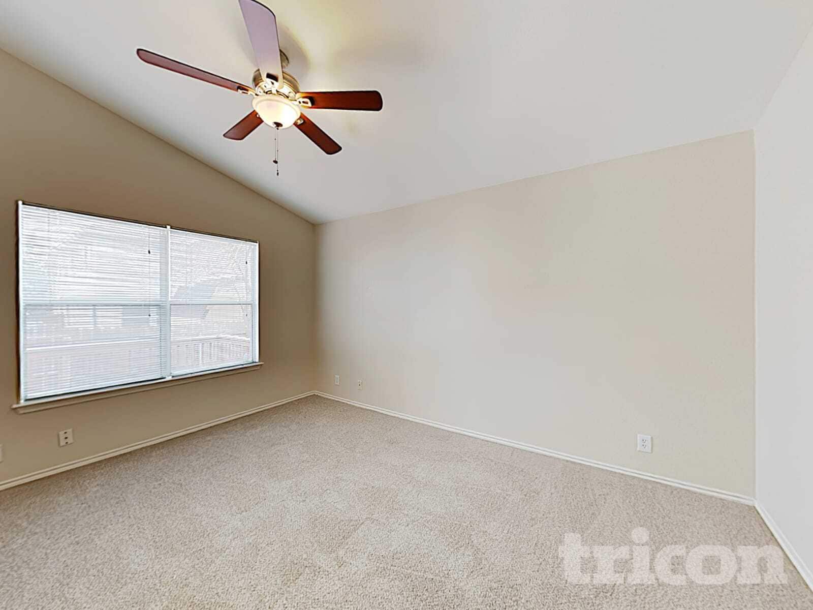 Building Photo - 4014 Sparrow Lake