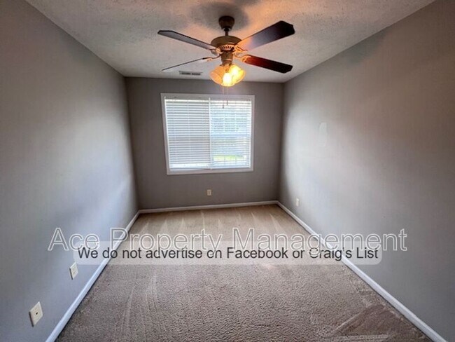 Building Photo - 4331 Jockey Whip Ln