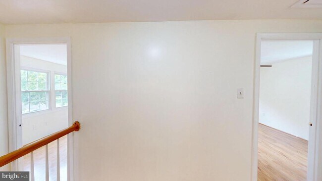 Building Photo - 4025 Chelmont Ln