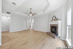 Building Photo - 8787 Laurel Canyon Dr