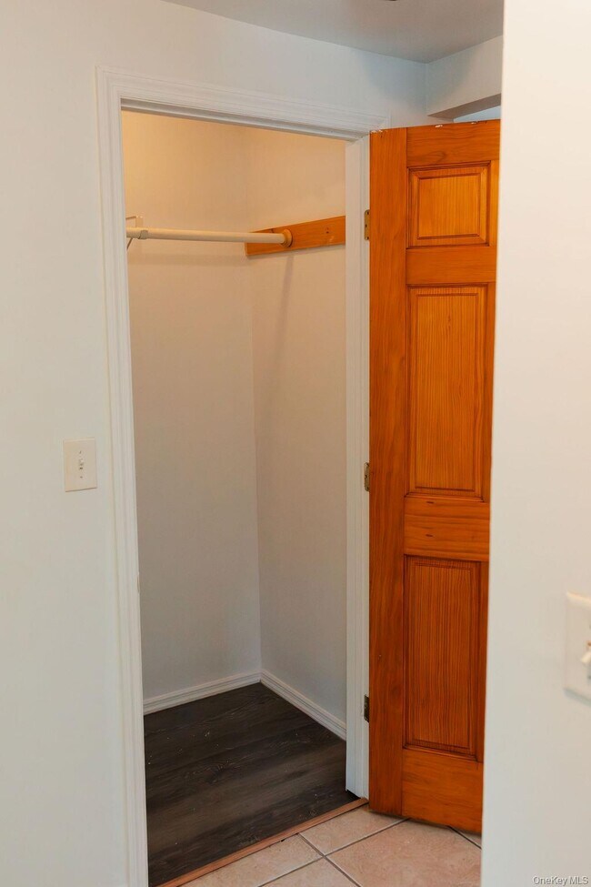Building Photo - 435 Abeel St
