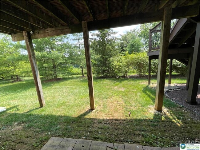 Building Photo - 1058 Sparrow Way