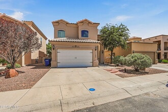Building Photo - 11620 St Thomas Way