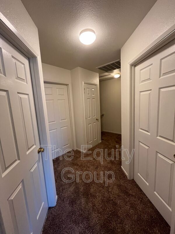 Building Photo - 1434 Cottage Pl