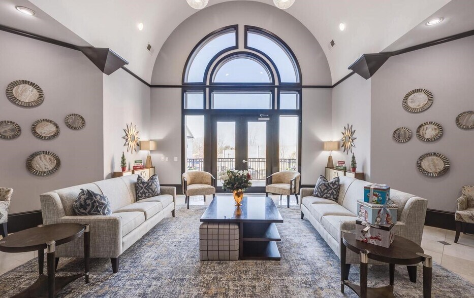 Building Photo - 11349 Aristotle Dr