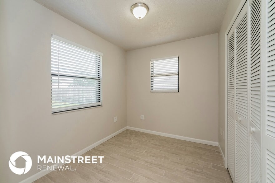 Building Photo - 4103 Skyway Dr