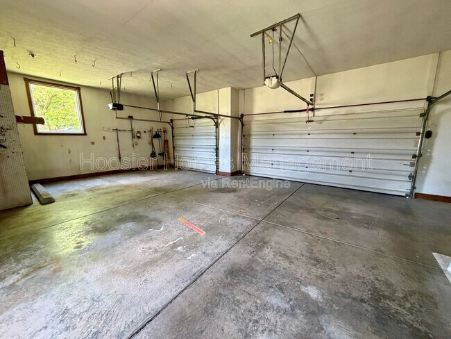 Building Photo - 5767 E 161st St