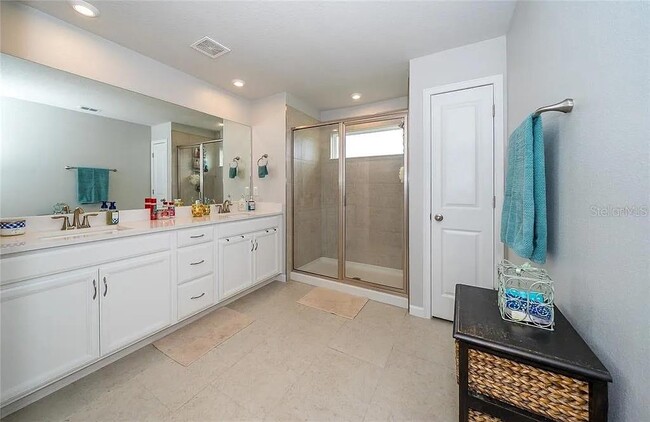 Building Photo - 26082 Woven Wicker Bnd